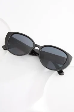Cato Black Classic Sunglasses> Sunglasses