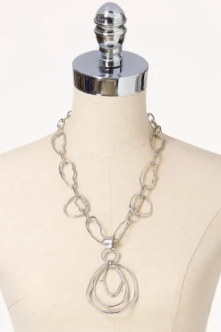 Cato Circle Chain Pendant Necklace> Necklaces
