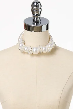 Cato Cluster Pearl Short Necklace> Necklaces