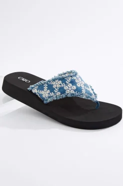 Cato Eyelet Flip Flops> Sandals