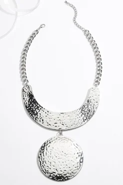 Cato Hammered Pendant Short Necklace> Necklaces
