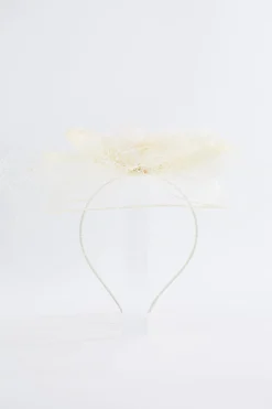 Cato Ivory Feather Pearl Veil Fascinator> Hats & Hair