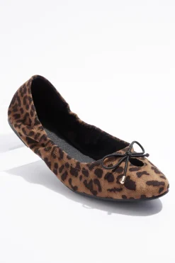 Cato Keyhole Scrunch Flats> Flats