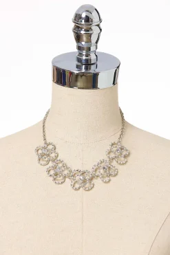 Cato Pearl Lined Flower Short Necklace> Necklaces