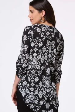 Cato Petite Black And White Floral Tunic> Petites|Tops
