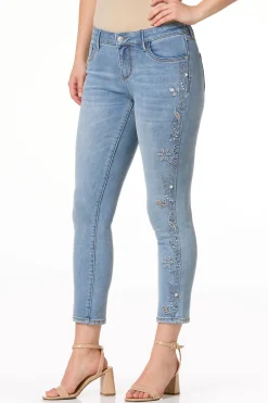 Cato Petite Floral Embroidered Pearl Ankle Jeans><noscript><img width=