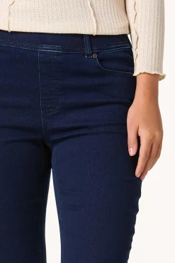 Cato Petite High Rise Pull- On Flare Leg Jeans><noscript><img width=
