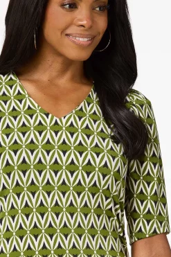 Cato Ruched Abstract Floral Top><noscript><img width=