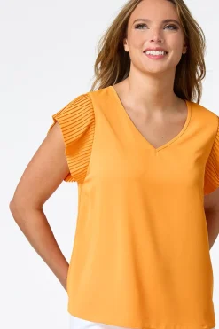 Cato Solid Pleated Sleeve Top><noscript><img width=