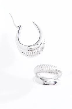 Cato U- Shaped Hoop Earrings> Earrings